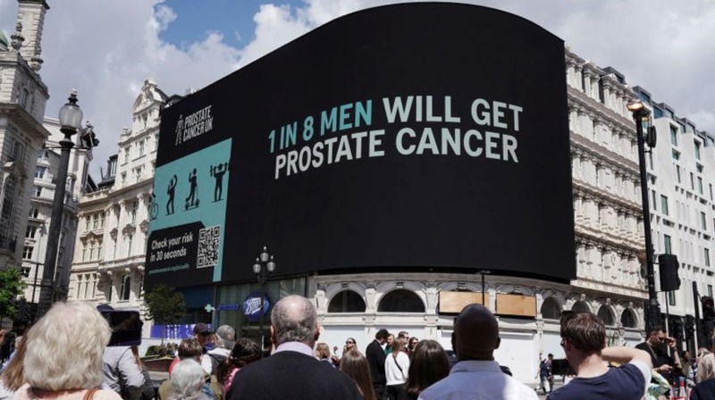 202406 Piccadilly Lights Father'S Day 2024 Rosie Lonsdale 9 RESIZE