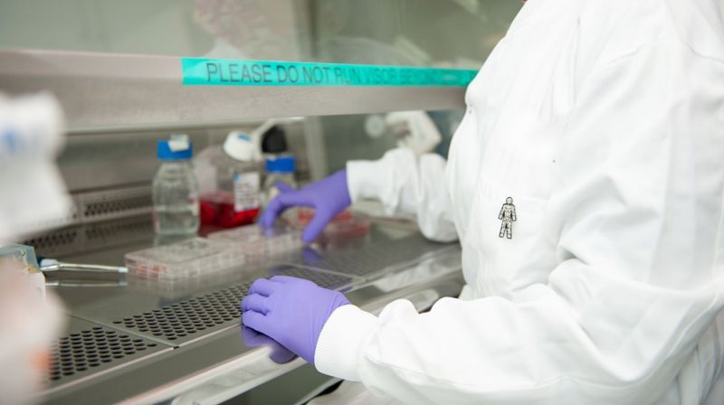 Asma With Badge In Fumehood Resized