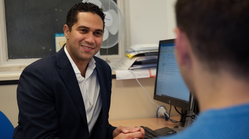 7355 DRTV Web Assets N&V Dr Noel 800X448