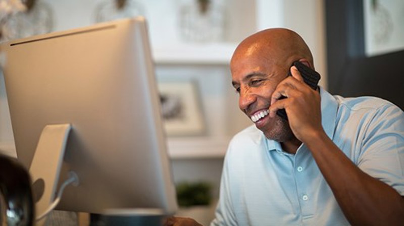 Man Phone Adobestock 314112837