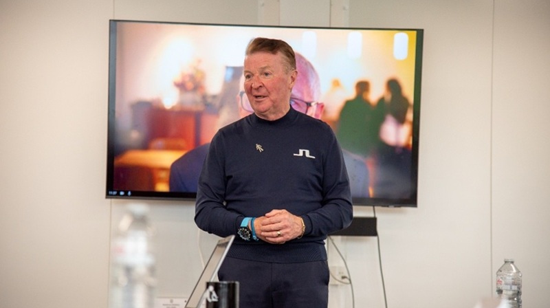 2025 11 Aston Villa Talk Awareness Sport FootballA