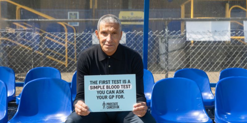 202604 Chris Hughton Holding PSA Test Sign
