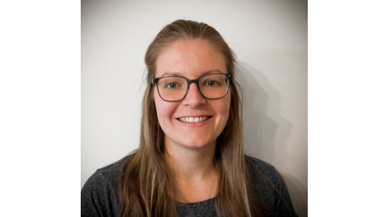 Dr Sarah Gosling Headshot