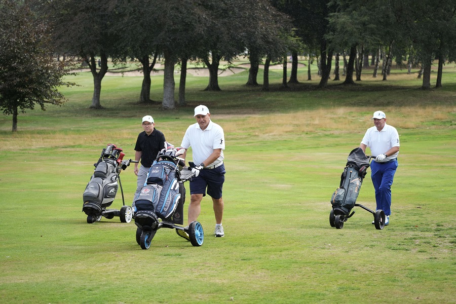 Golf Community Photo Friends Golfing
